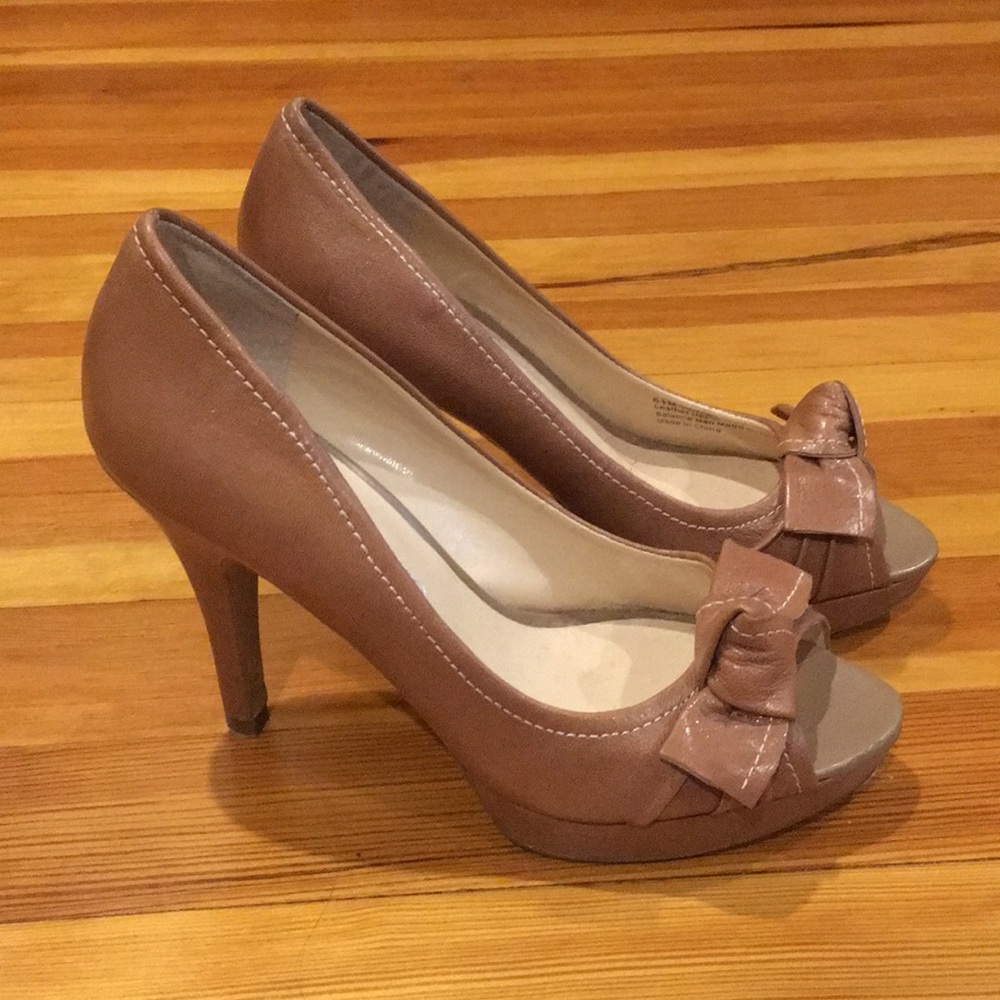 Franco Sarto Open Toed Heels// Size: 6.5